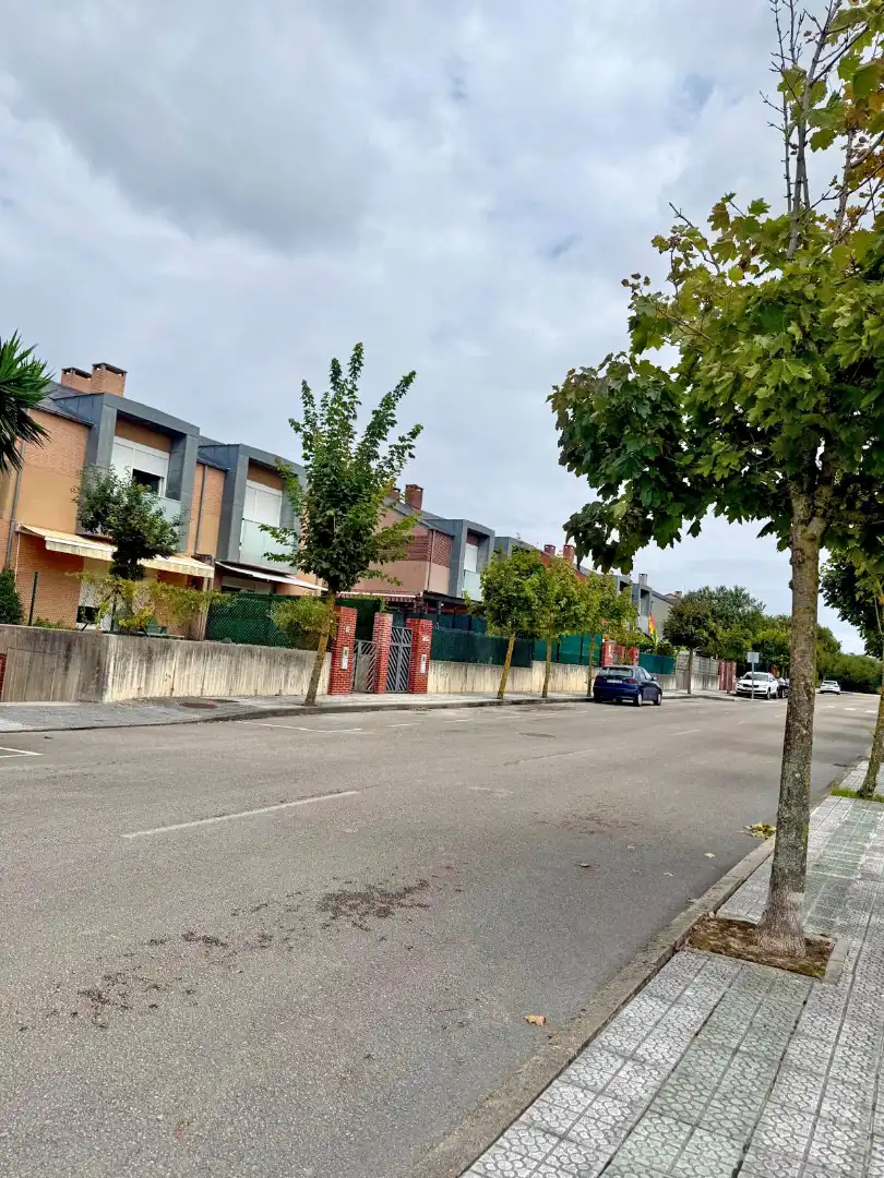Vista exterior de Casa o chalet en venta en Piélagos con Calefacción, Jardín privado y Trastero