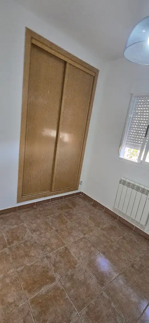 Habitación de Casa o chalet en venta en Zarzuela del Monte con Aire acondicionado, Calefacción y Jardín privado
