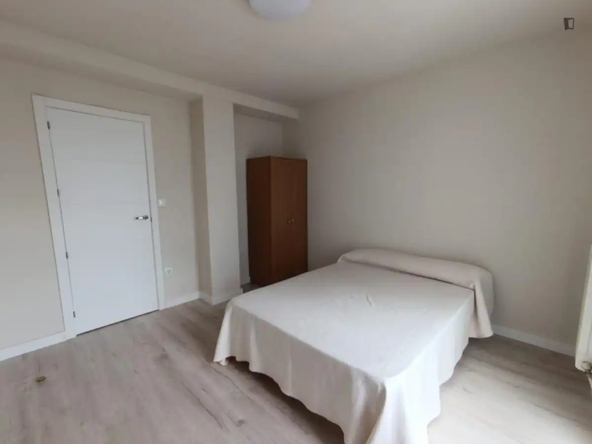 Zimmer in Mendebaldea - Ermitagaña
