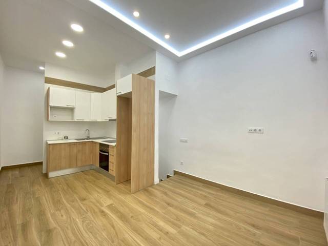 Dúplex en Venta en Calle LUCA en El Putget i el Farró