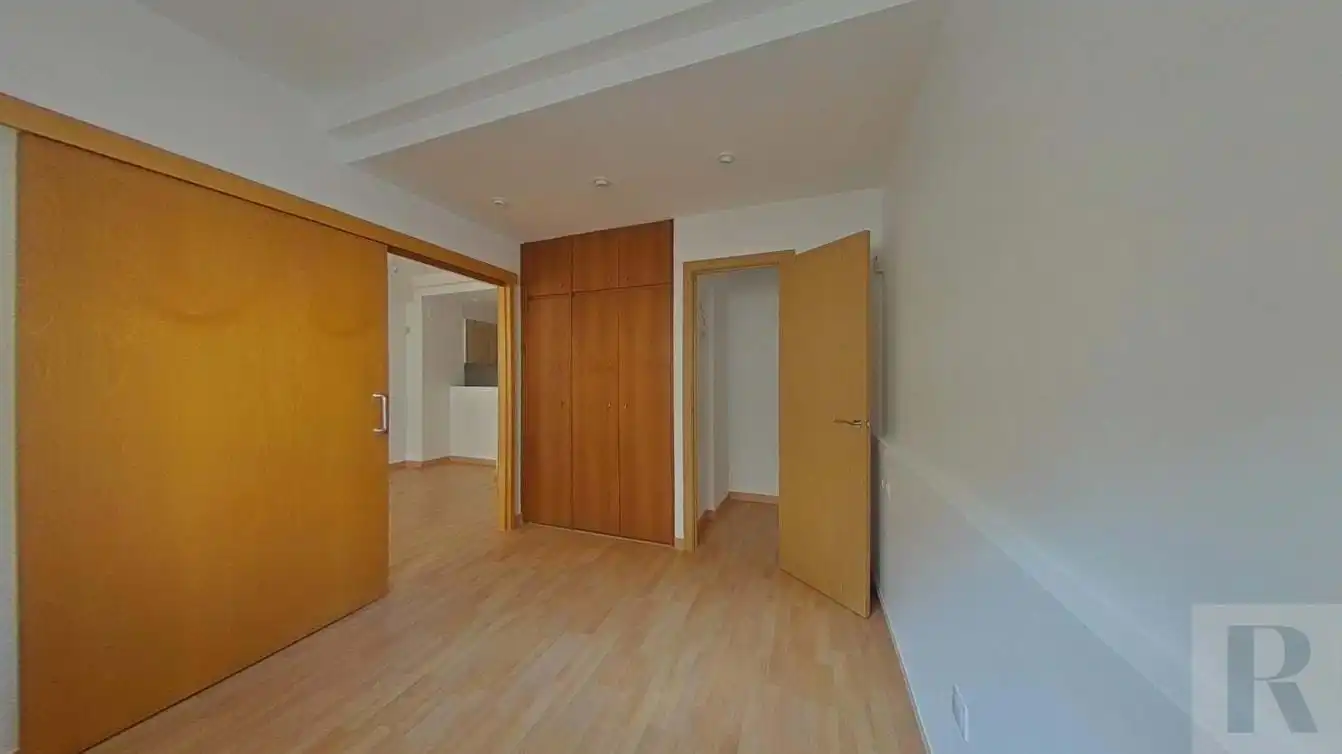 Bedroom of Study for sale in Sabadell