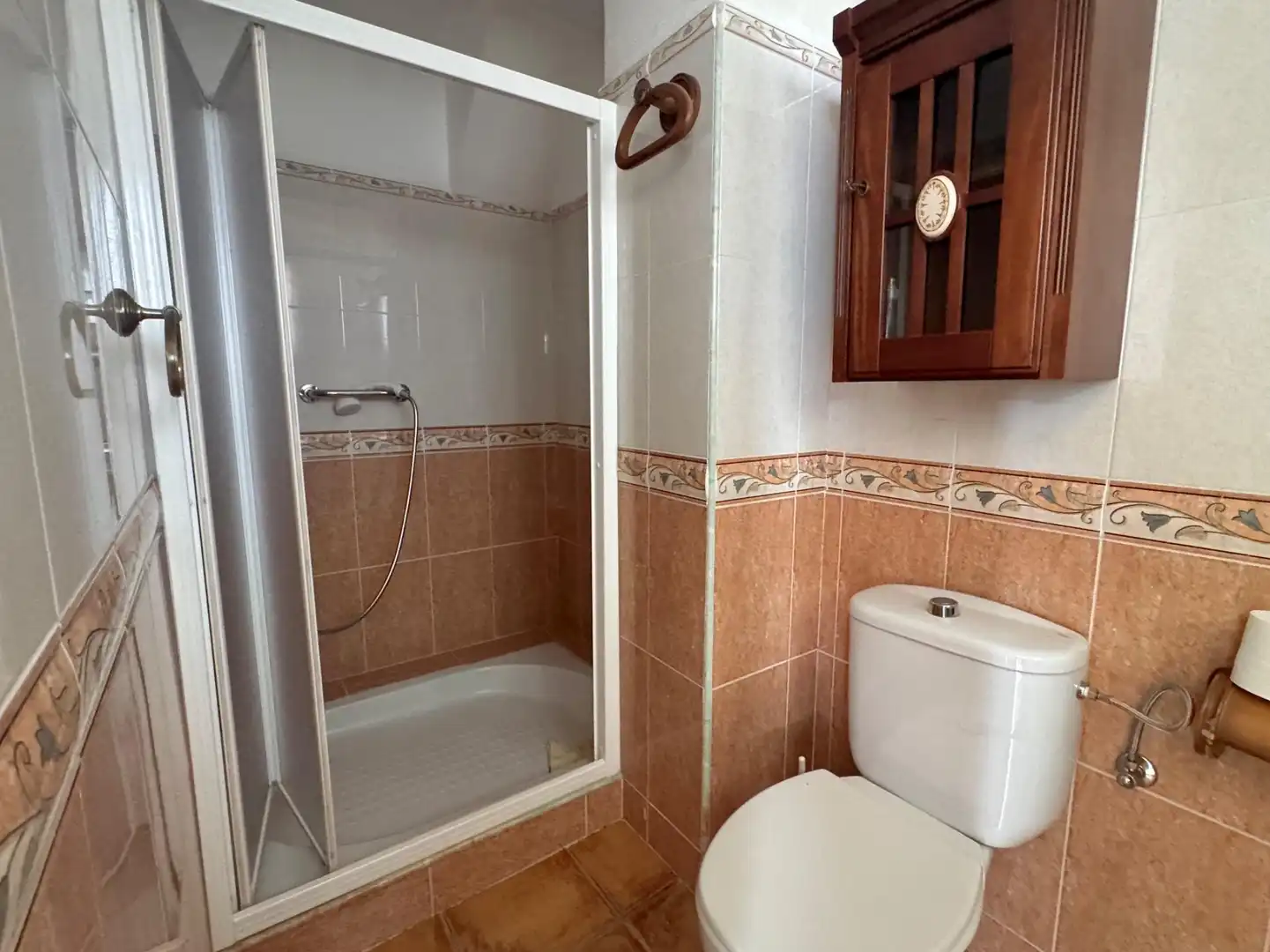 Baño de Casa adosada en venta en Vegas del Genil con Aire acondicionado, Calefacción y Terraza