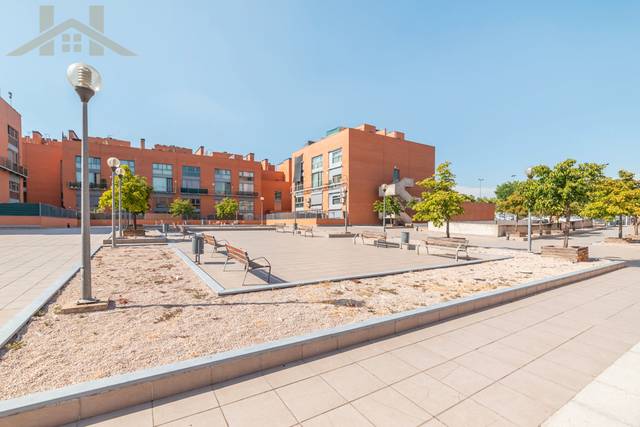 Piso en Venta en Avenida M-40, 15P en Campodón - Ventorro del Cano