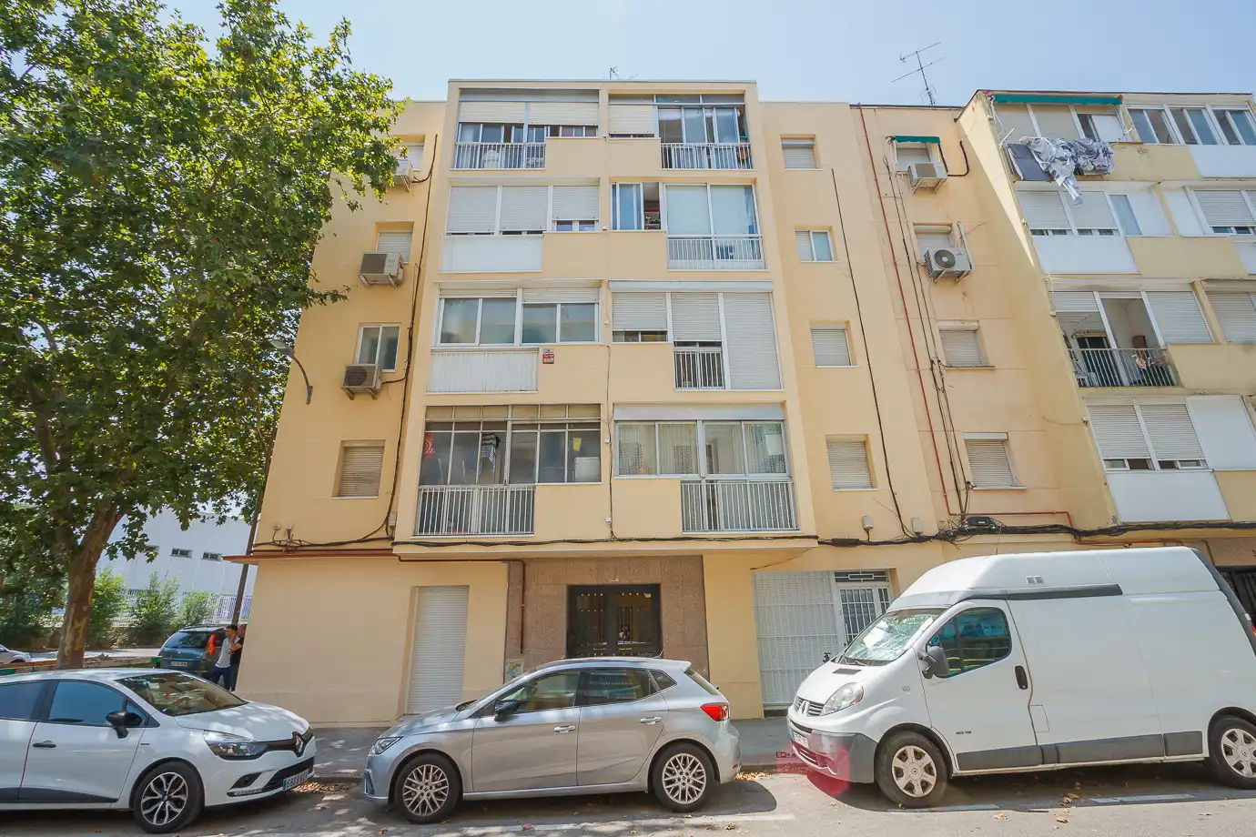 Exterior view of Flat for sale in Madrid  with Air Conditioner, Heating and Parquet flooring