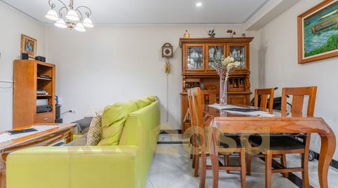 Foto 5 de Casa adosada en venta en Calle Albina del Puente, La Pastora - La Estación, San Fernando