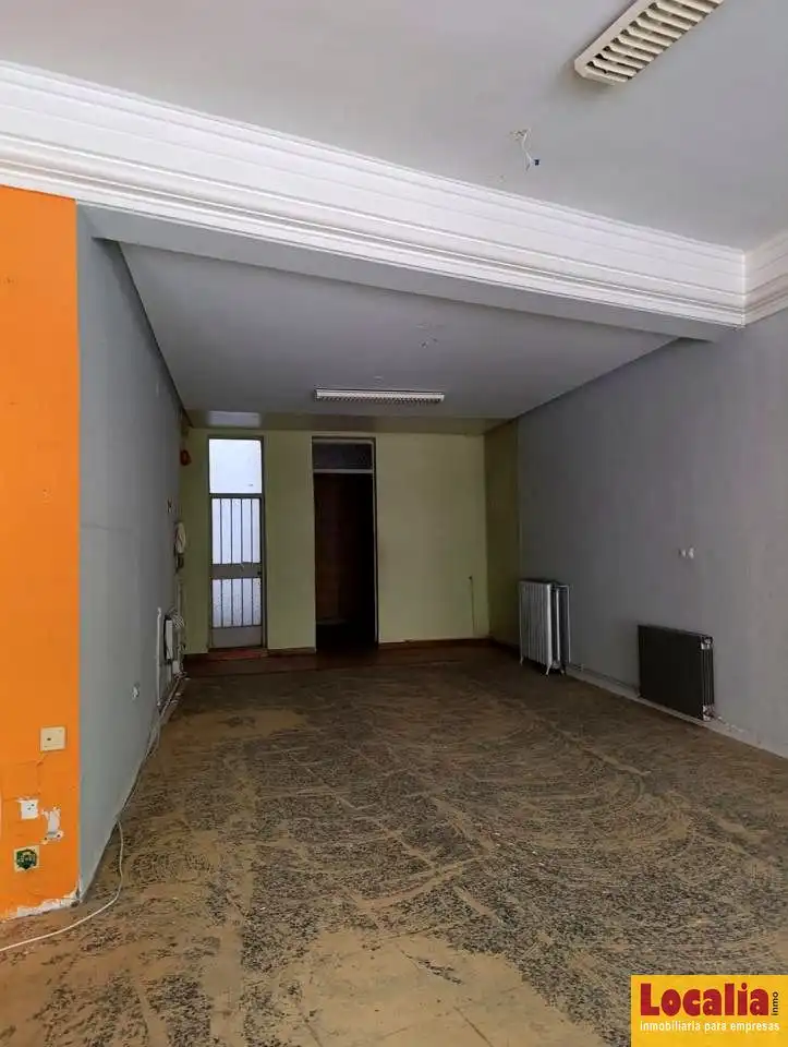Local comercial en venda a Centro, imagen 3