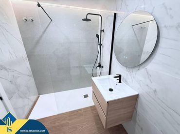 Casa amb piscina en venda a Centro