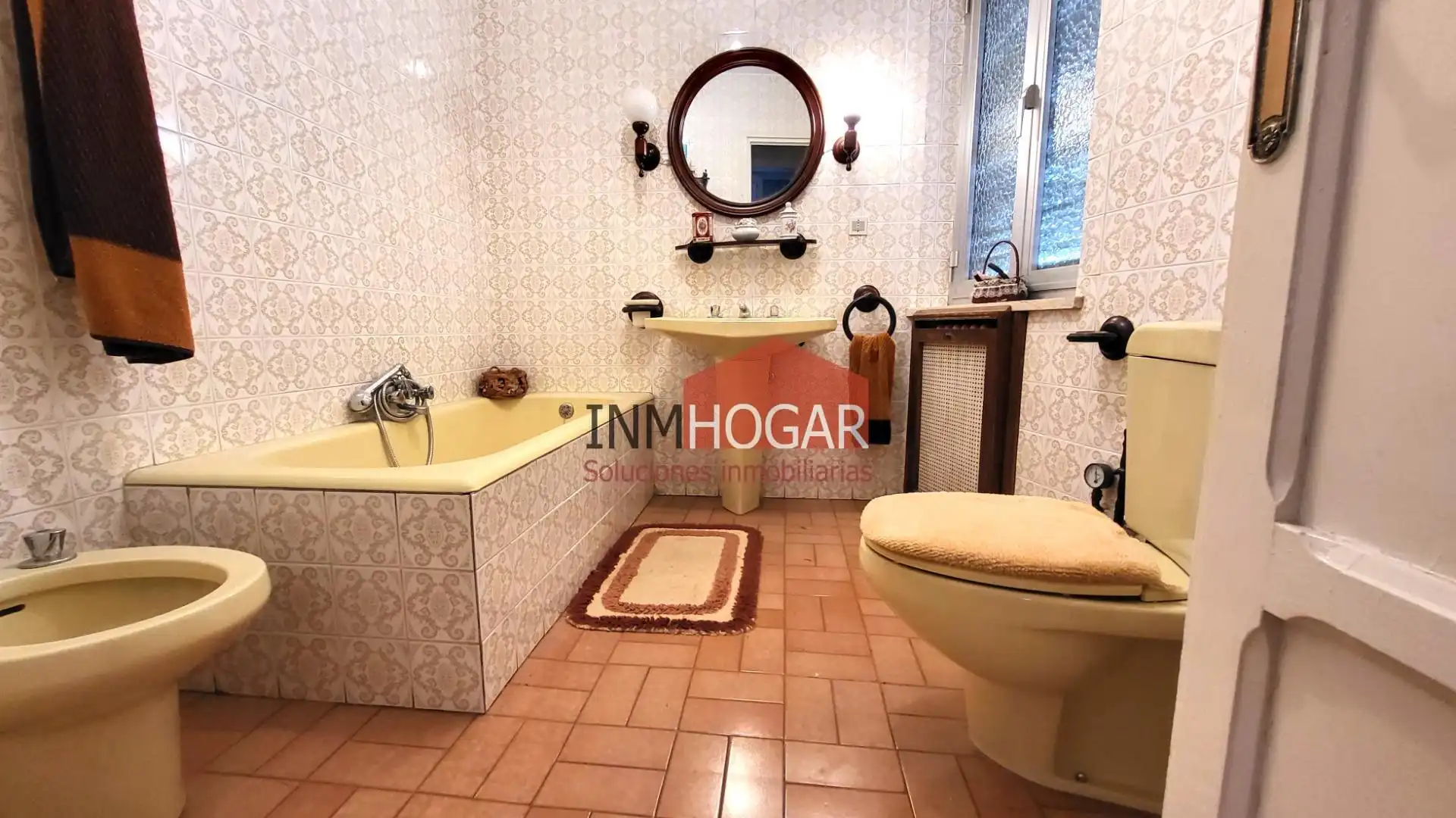 Baño de Casa o chalet en venta en Ávila con Jardín privado, Trastero y Balcón
