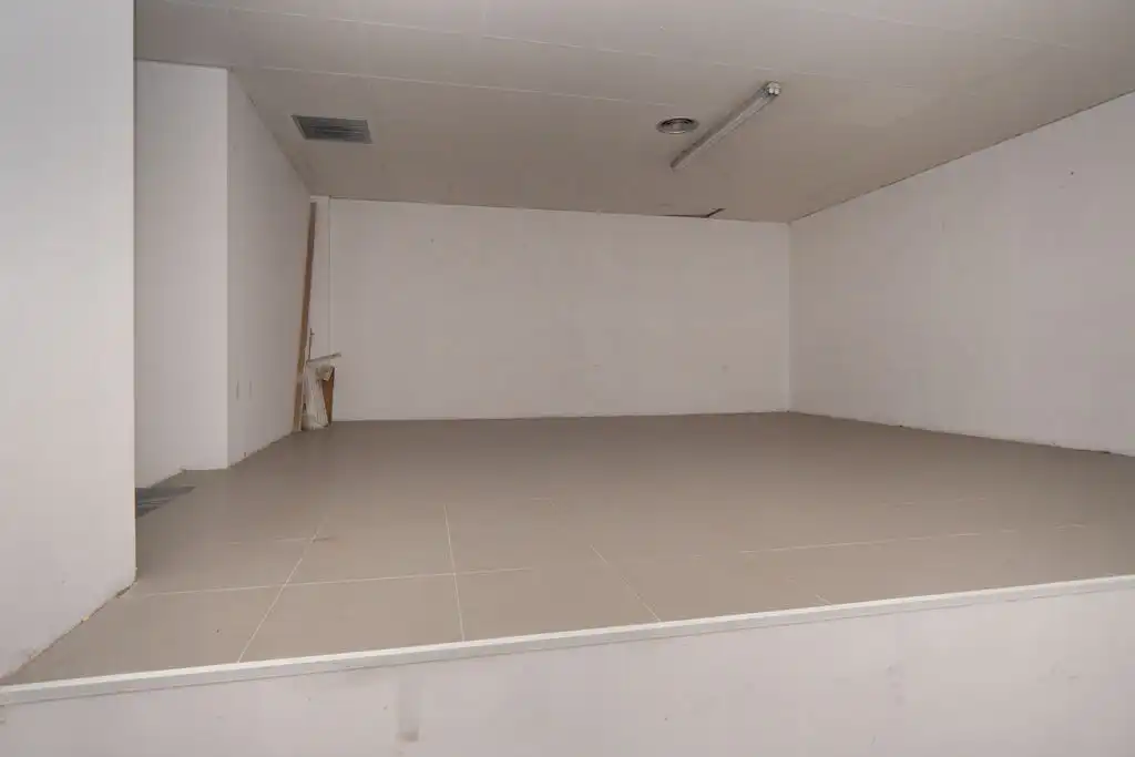 Local comercial de lloguer a C/ Jerónimo Santa Fe, imagen 14