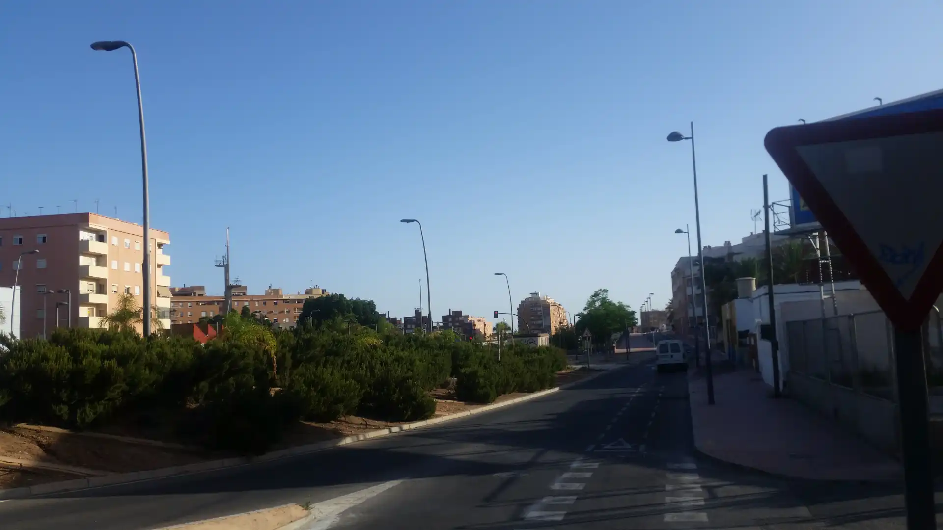 Vista exterior de Local en venda en Piedras Redondas - Torrecárdenas