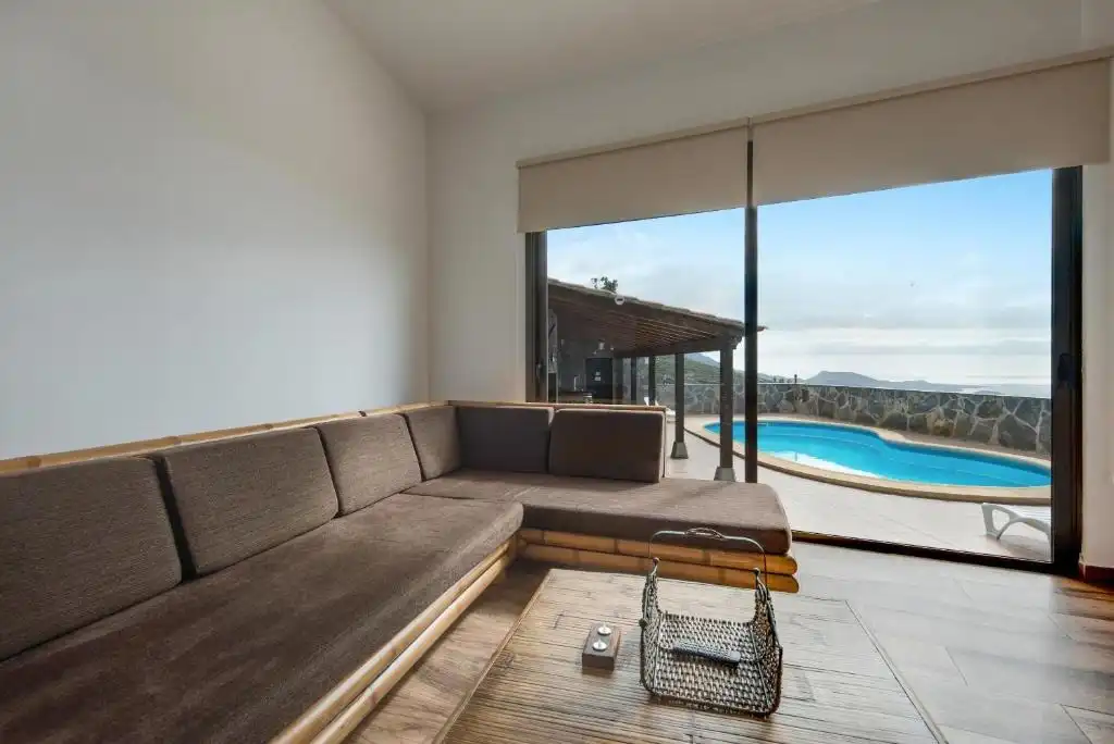 Sala de estar de Casa o chalet de alquiler en Adeje con Aire acondicionado, Calefacción y Jardín privado