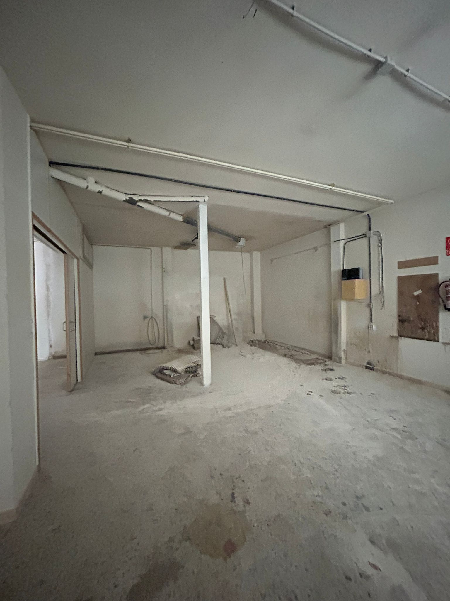 Premises to rent in Postas