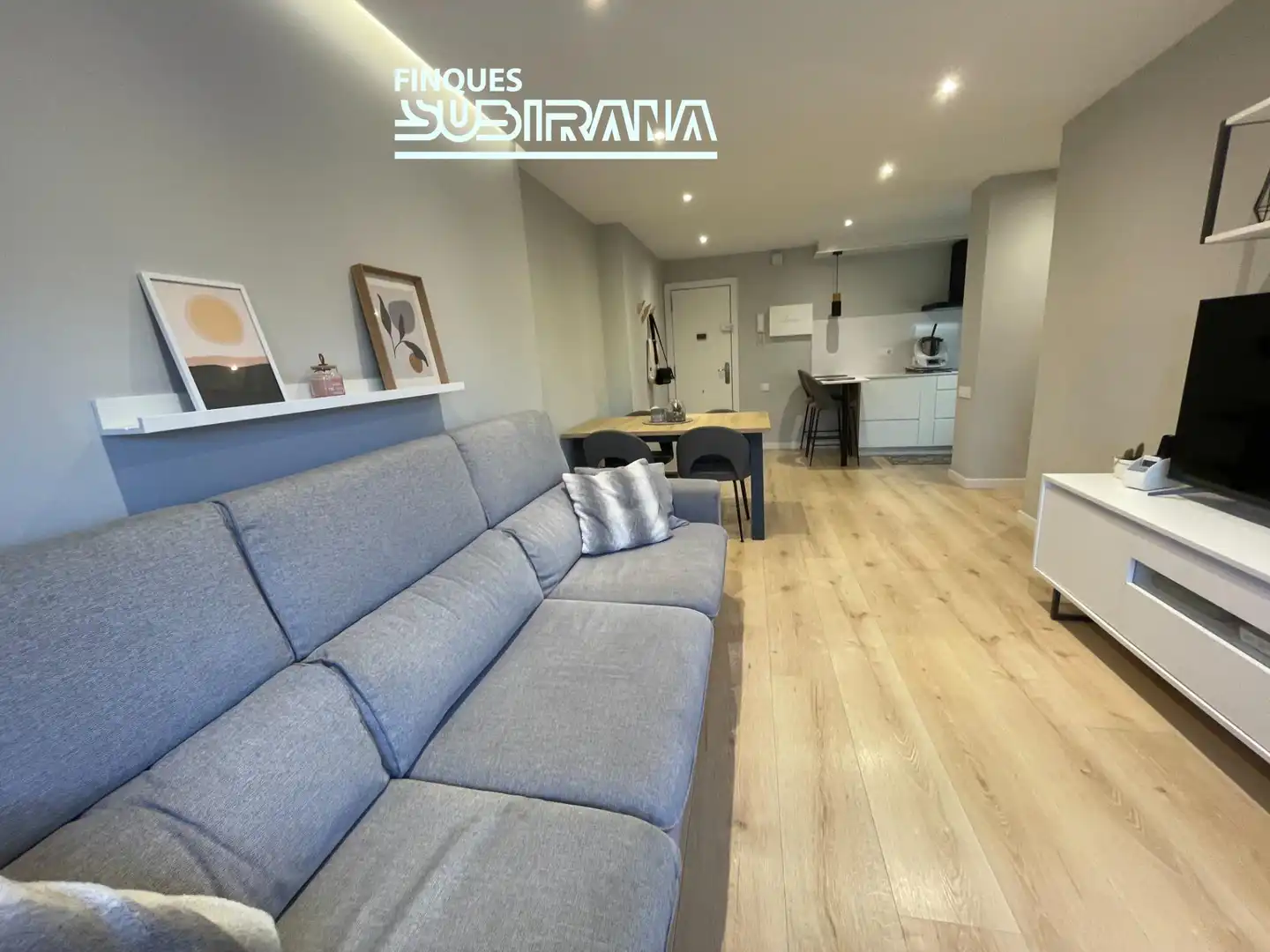 Piso con terraza en venta en Centre