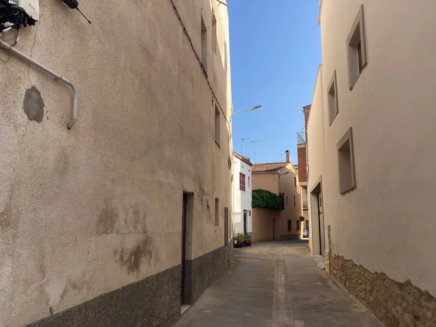 Vista exterior de Casa o xalet en venda en Vilanova de Bellpuig amb Calefacció, Terrassa i Moblat