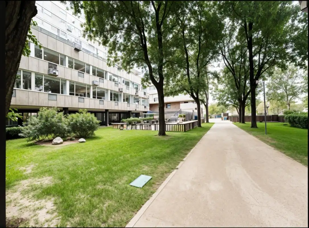 Vista exterior de Piso en venta en Madrid con Calefacción, Jardín privado y Piscina