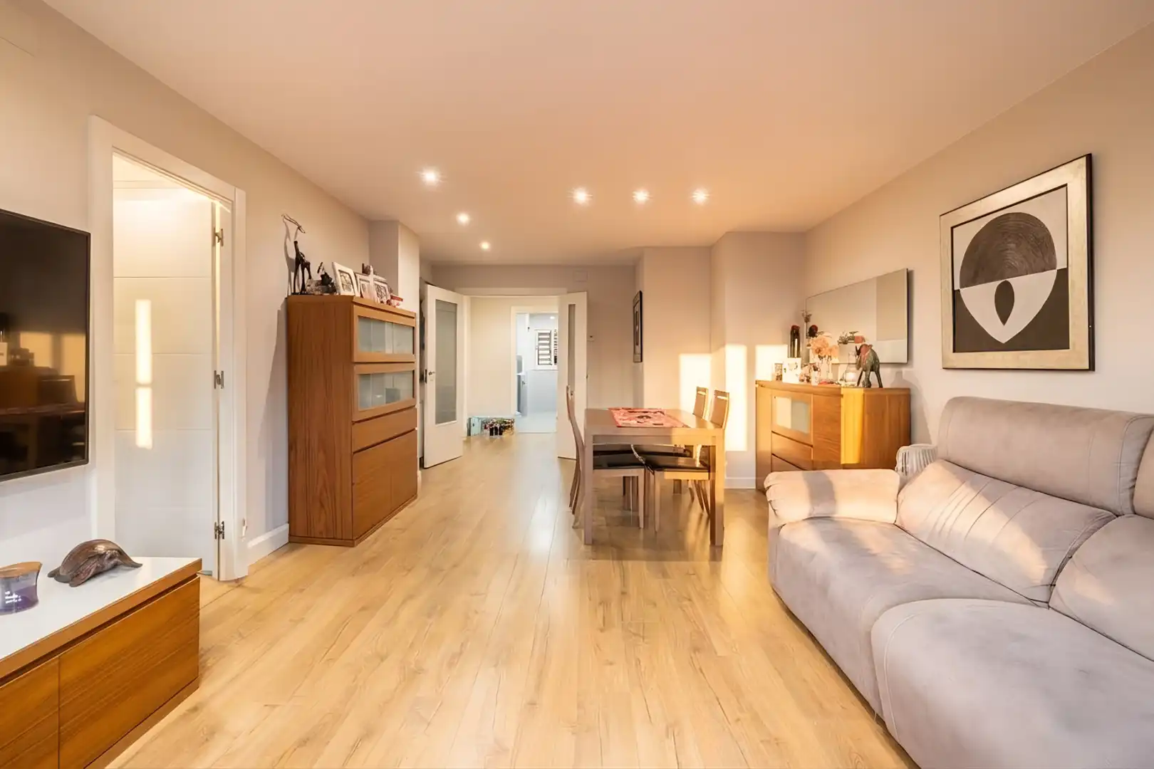 Flat for sale in Sant Cugat del Vallès  with Air Conditioner, Heating and Parquet flooring