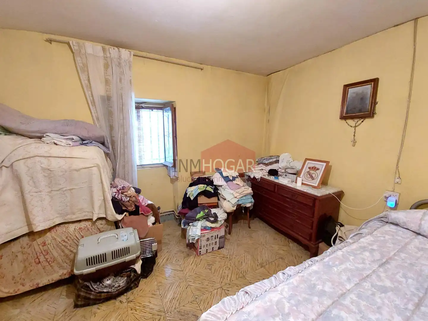 Dormitori de Casa o xalet en venda en Madrigal de las Altas Torres