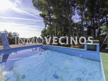 Xalet amb piscina en venda a Albalat dels Tarongers