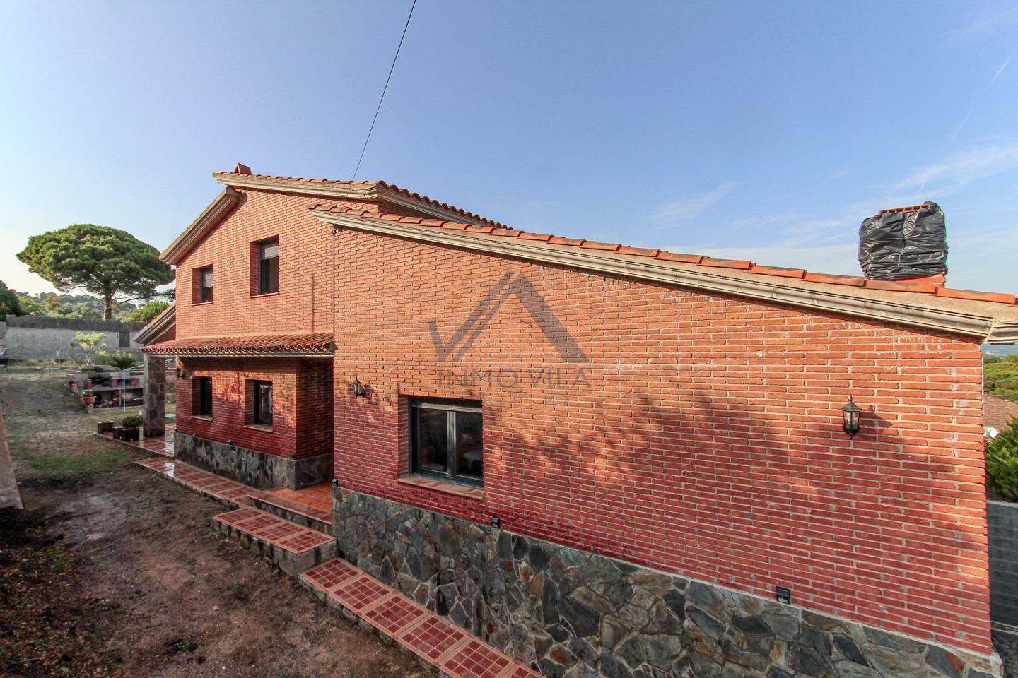 Exterior view of House or chalet for sale in Tordera  with Air Conditioner, Private garden and Terrace