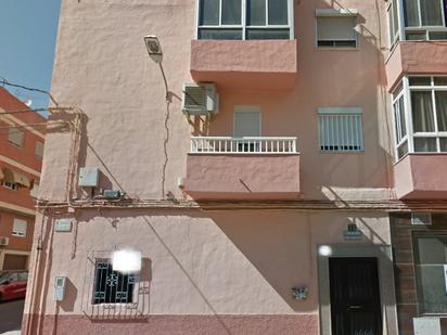 Vista exterior de Pis en venda en  Almería Capital