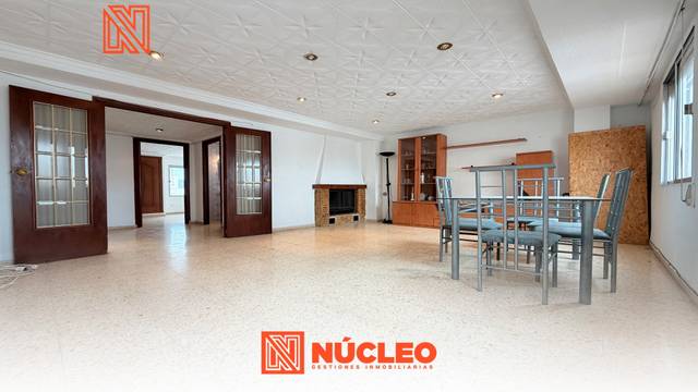 Piso en Venta en Carrer del Mestre Caballero en Plaza Donoso Cortés - Avenida Magdalena