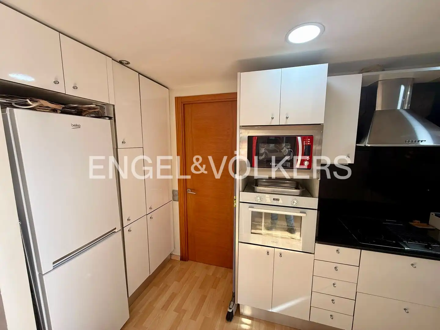 Cocina de Ático en venta en Alella con Aire acondicionado, Calefacción y Parquet