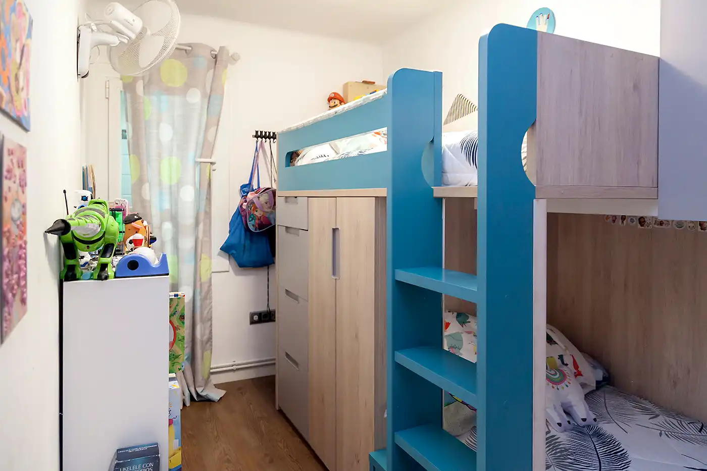 Habitación de Piso en venta en Barcelona con Aire acondicionado, Calefacción y Terraza