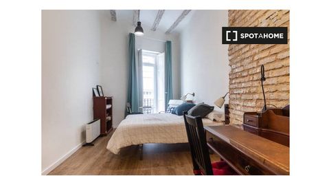 Foto 4 de Piso de alquiler en Russafa, Valencia Capital