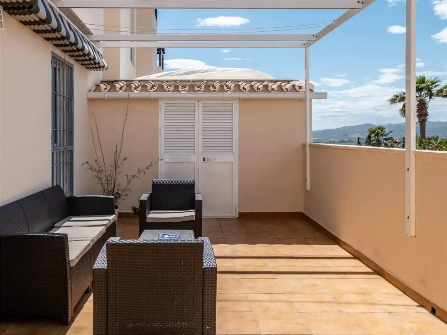 Terraza de Piso de alquiler en Vélez-Málaga con Aire acondicionado, Piscina y Amueblado