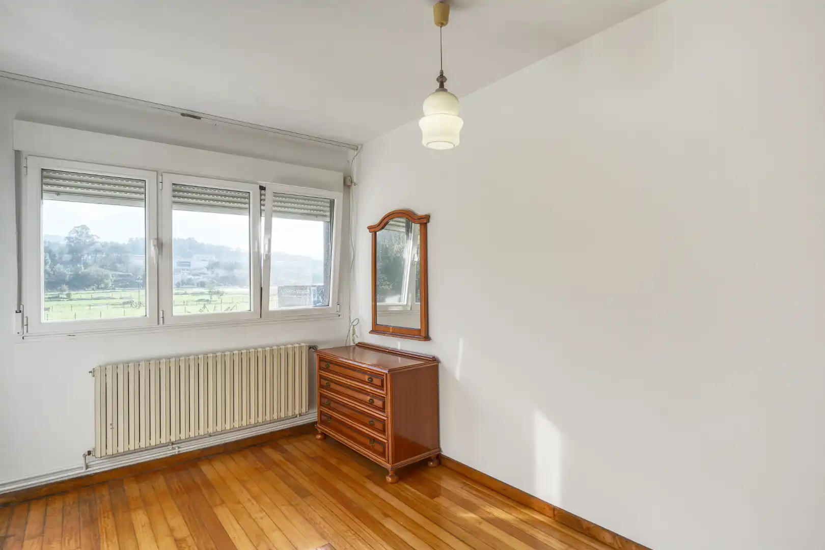 Habitación de Edificio en venta en Padrón
