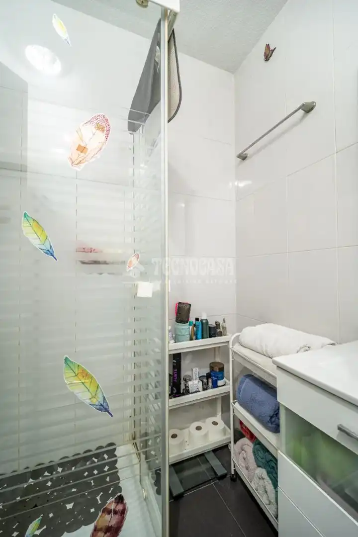 Badezimmer von Wohnung zum Verkauf in Rivas-Vaciamadrid mit Klimaanlage und Heizung