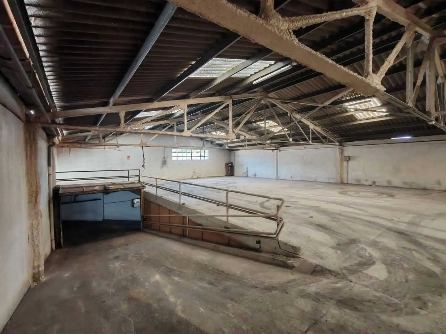 Nave industrial de alquiler en Granollers