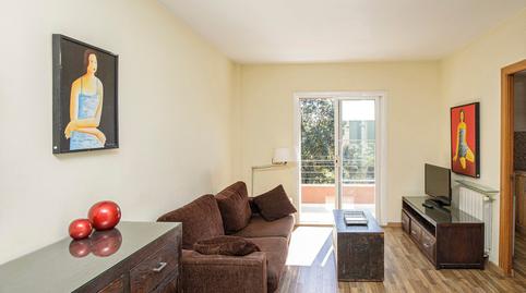 Foto 2 de Piso de alquiler en Plaza de Rafael Alberti, Taialà - Germans Sabat, Girona