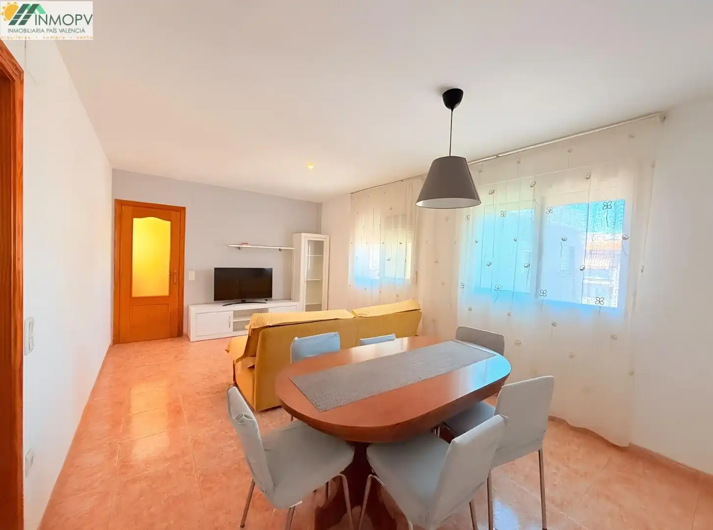 Piso con ascensor en venta en Casco Urbano
