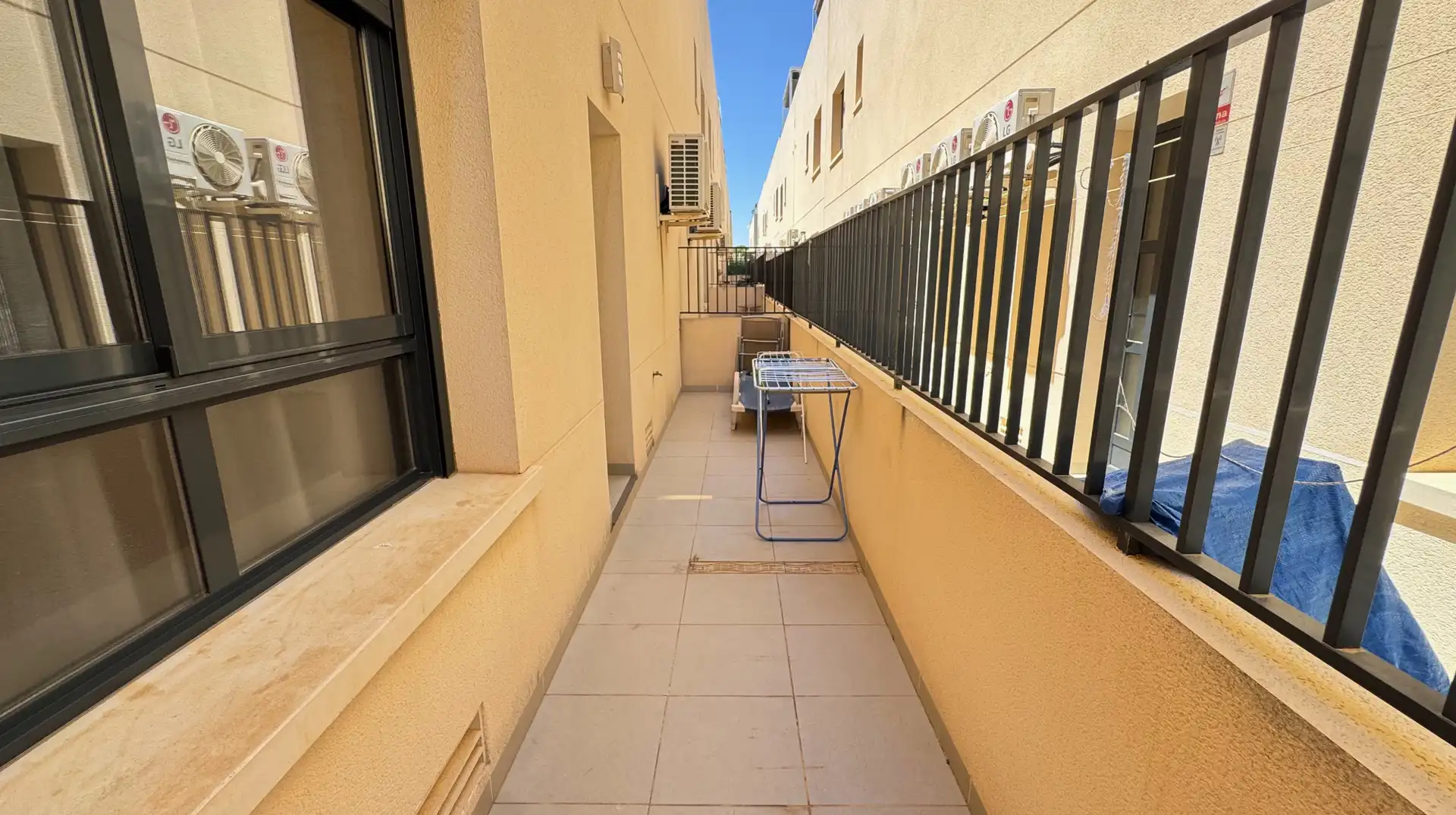 Terraza de Planta baja en venta en Pilar de la Horadada con Aire acondicionado, Terraza y Piscina