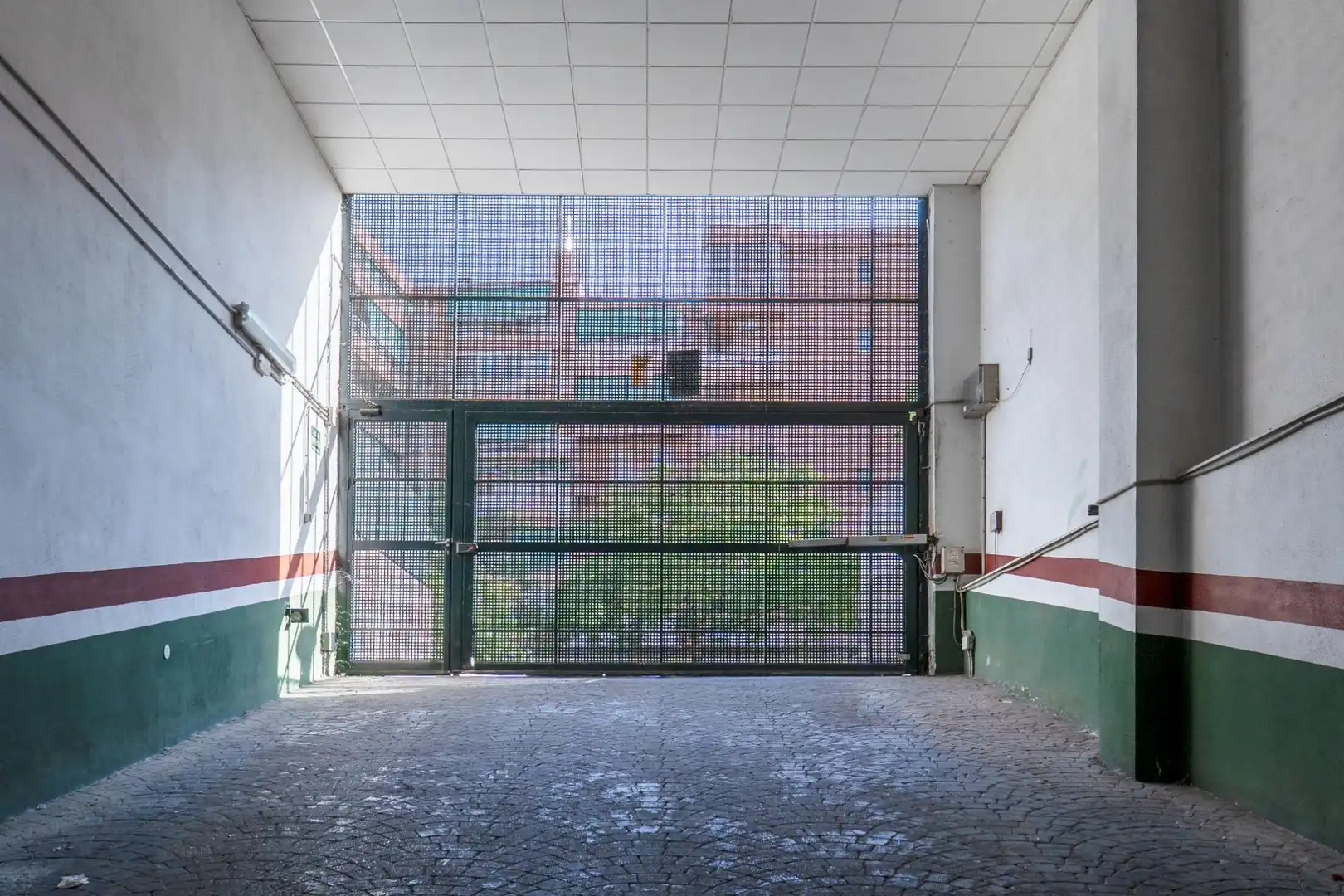 Garage zum Verkauf in Granada