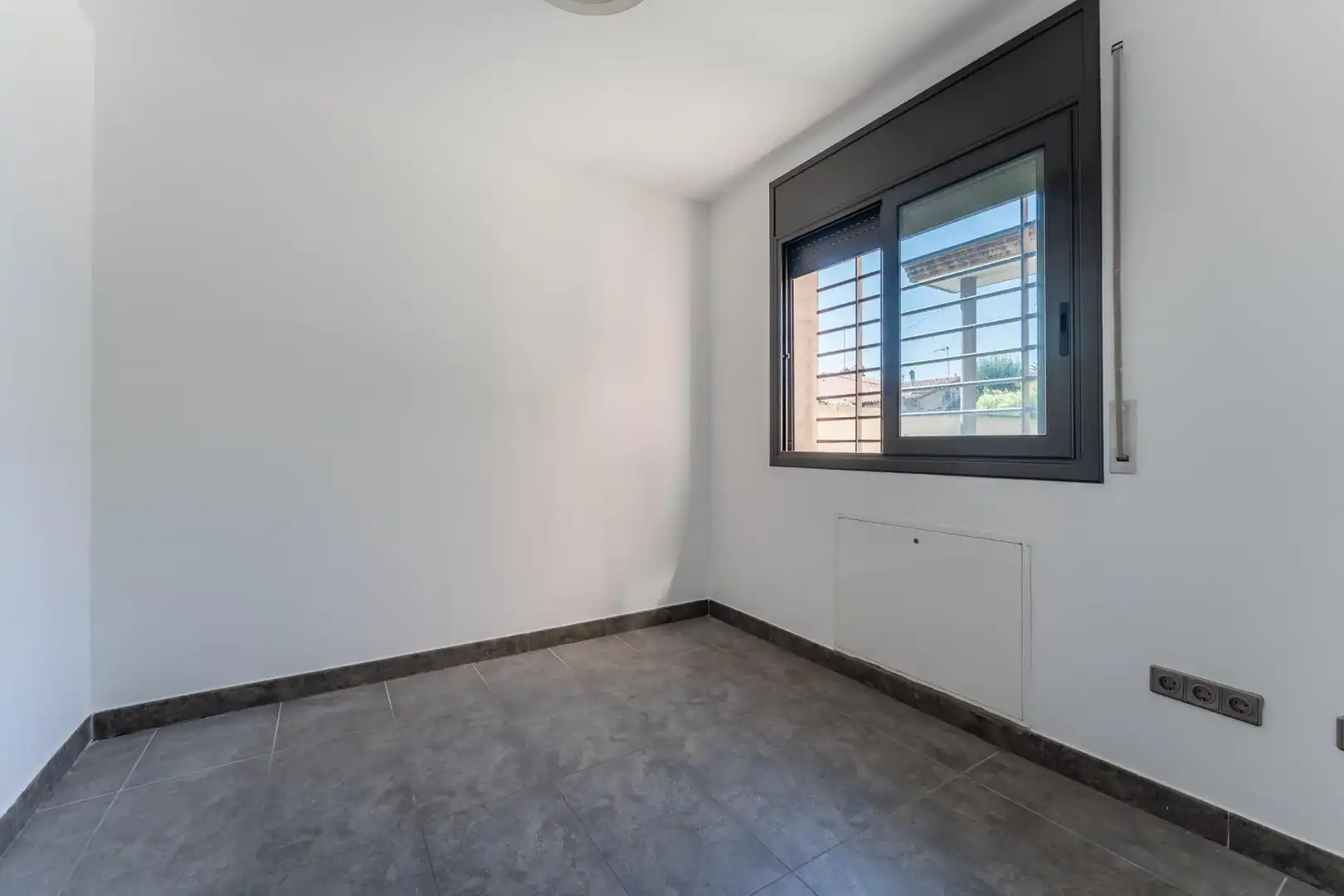 House with garden for sale in Anselm Clave (Calle) 10, imagen 17