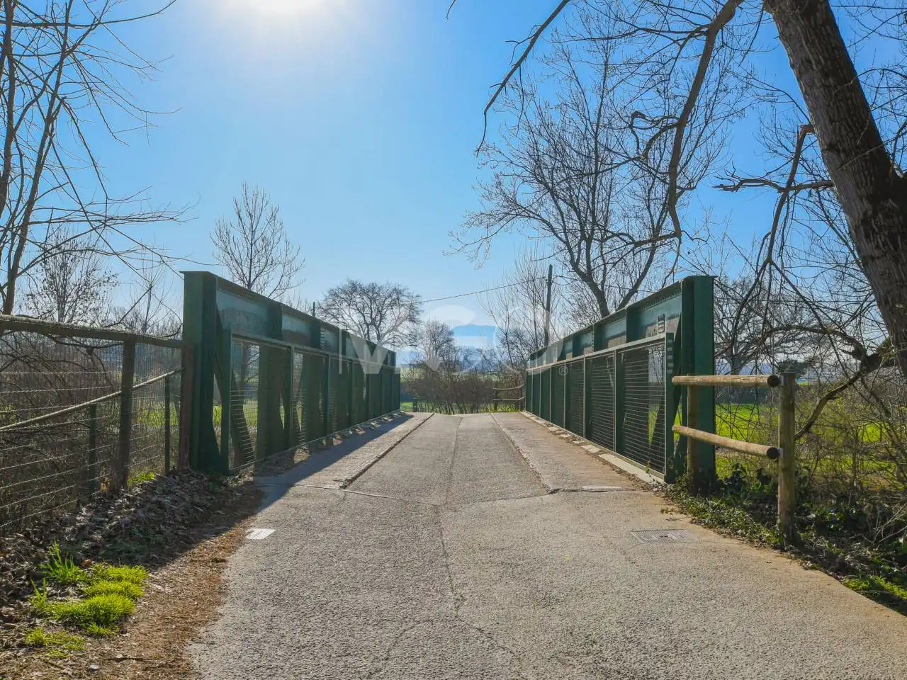 Vista exterior de Finca rústica en venda en Vic amb Jardí privat