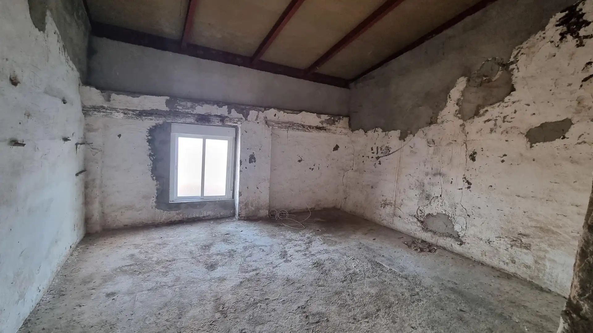 Haus oder Chalet zum Verkauf in Zaragoza mit Privatgarten und Terrasse