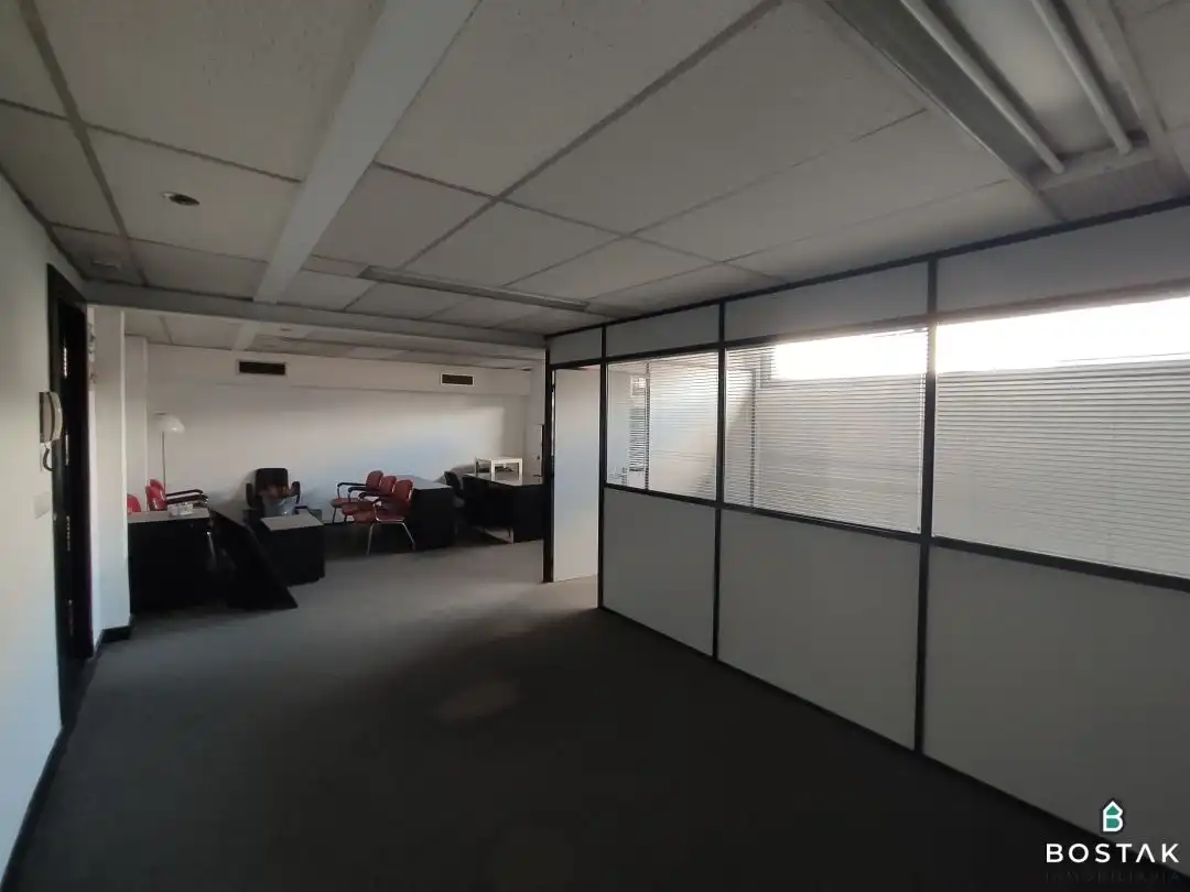 Büro mit Aufzug zur Miete in Ibáñez de Bilbao Kalea, imagen 8