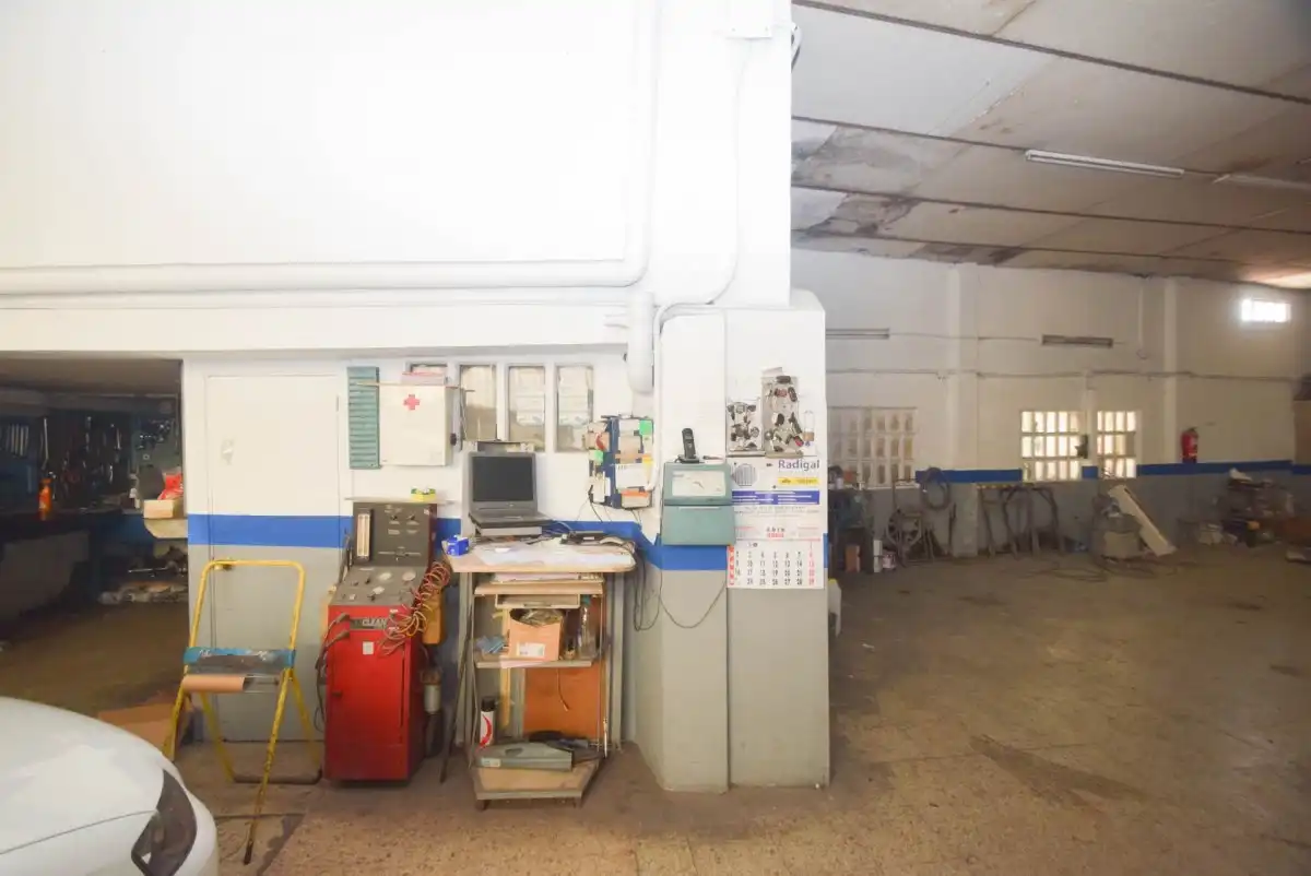 Locale commerciale in vendita a Cambre, imagen 43