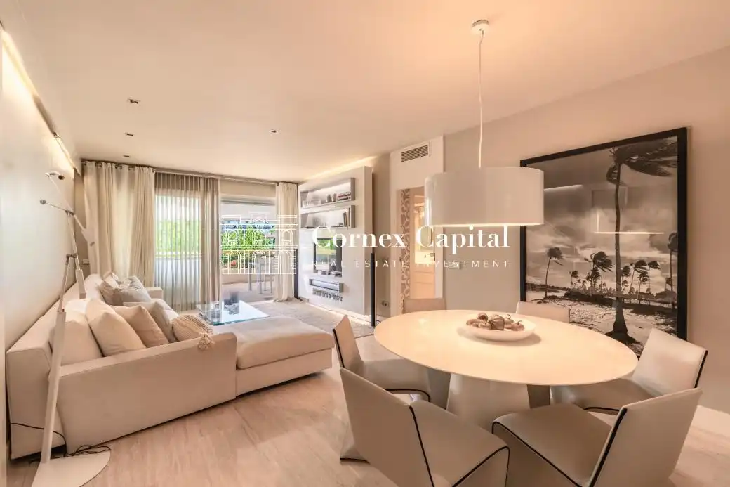 Living room of Flat for sale in Castell d'Aro, Platja d'Aro i s'Agaró  with Air Conditioner, Heating and Private garden