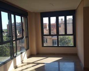 Dormitori de Apartament de lloguer en  Valencia Capital amb Aire condicionat