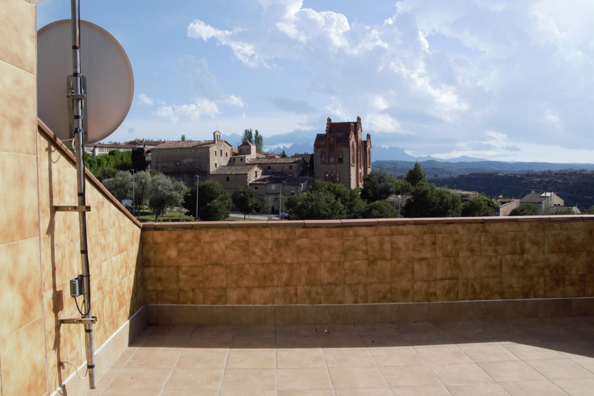 Terrassa de Casa adosada en venda en Manresa amb Calefacció