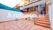 Vista exterior de Casa adosada en venda en Alicante / Alacant amb Aire condicionat i Terrassa