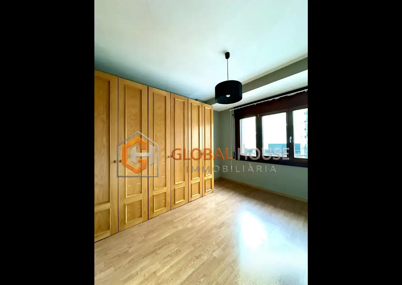 Pis de 4 habitacions en venda a Andorra la Vella · 33 de 60