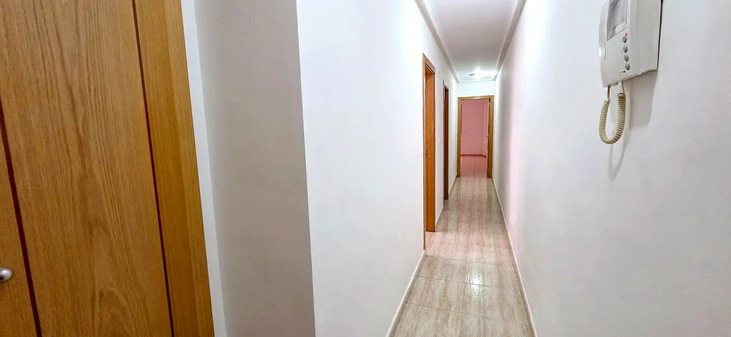Piso en venta en Almoradí con Balcón y Piscina comunitaria