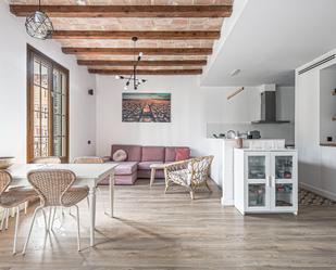Living room of Flat to rent in  Barcelona Capital  with Air Conditioner, Heating and Furnished