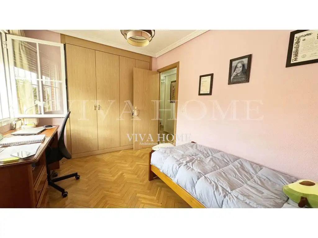 Bedroom of Houses for sale in Rivas-Vaciamadrid