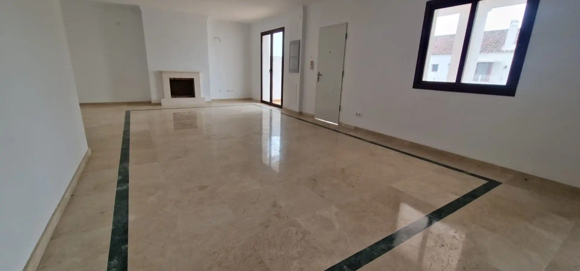 Casa adosada en venta en Casares con Terraza y Trastero
